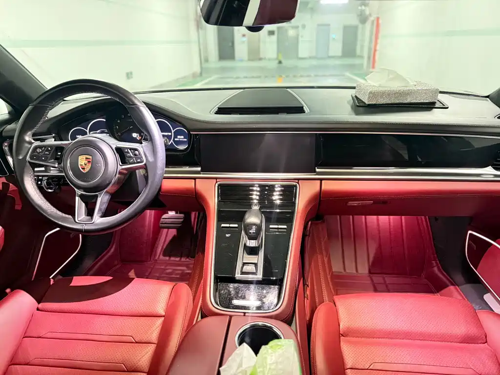 Porsche Panamera 2019 — фото 7