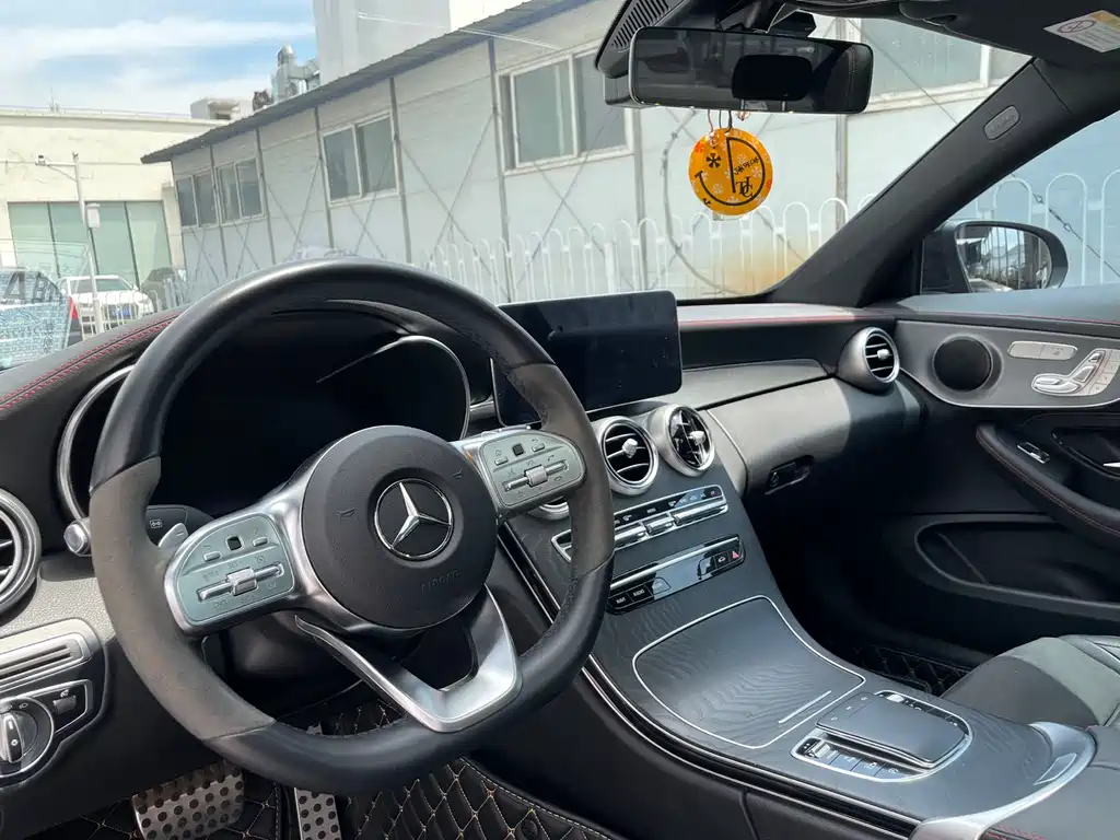 Mercedes-Benz C-Class 2023 — фото 24
