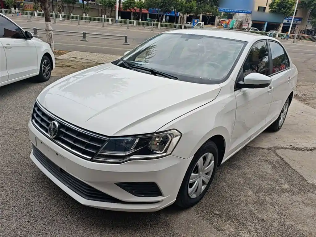 Volkswagen Jetta 2017 — фото 2
