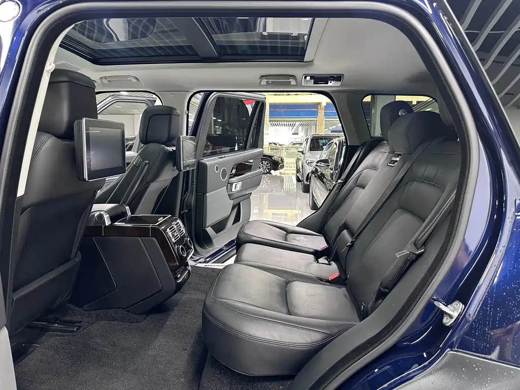 Land Rover Range Rover 2020 — фото 14