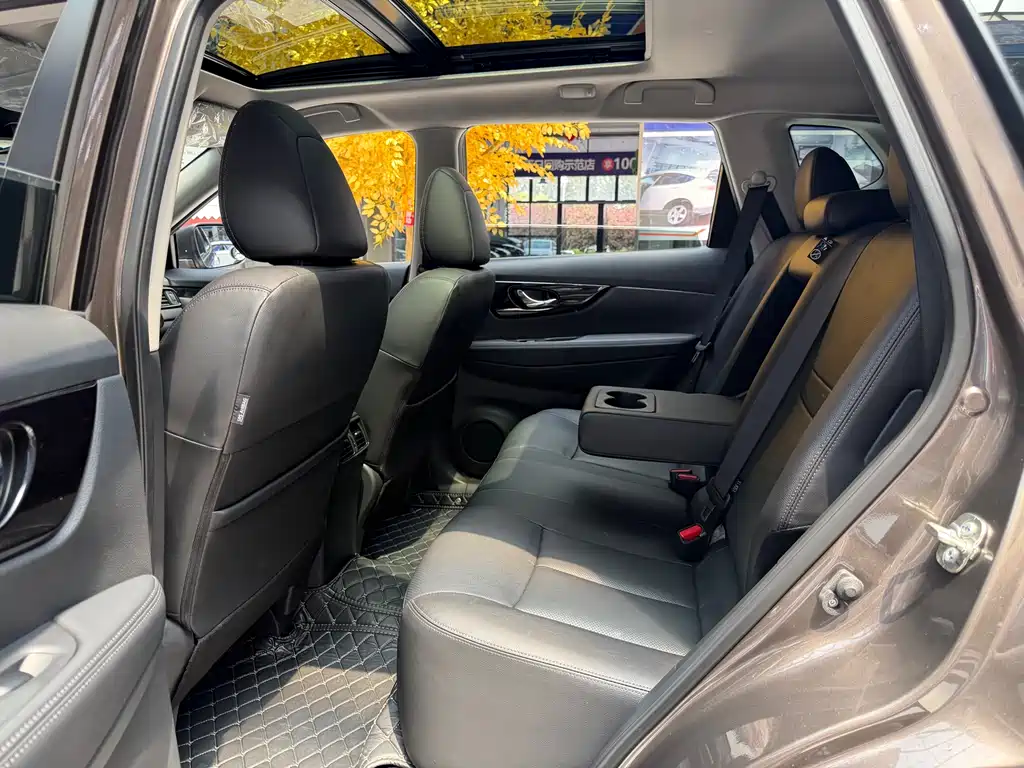 Nissan X-Trail 2023 — фото 10