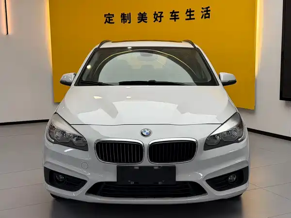 BMW 2 Series Station Wagon 2016