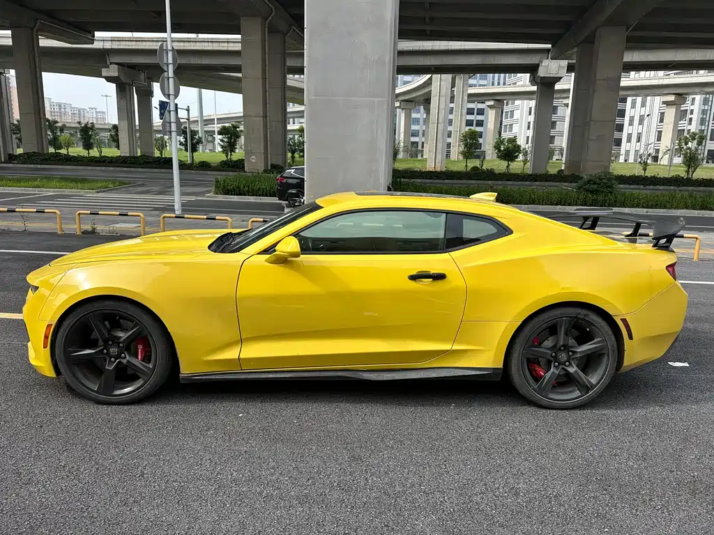Chevrolet Camaro 2018 — фото 7
