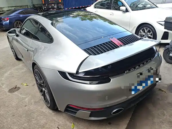 Porsche 911 2021