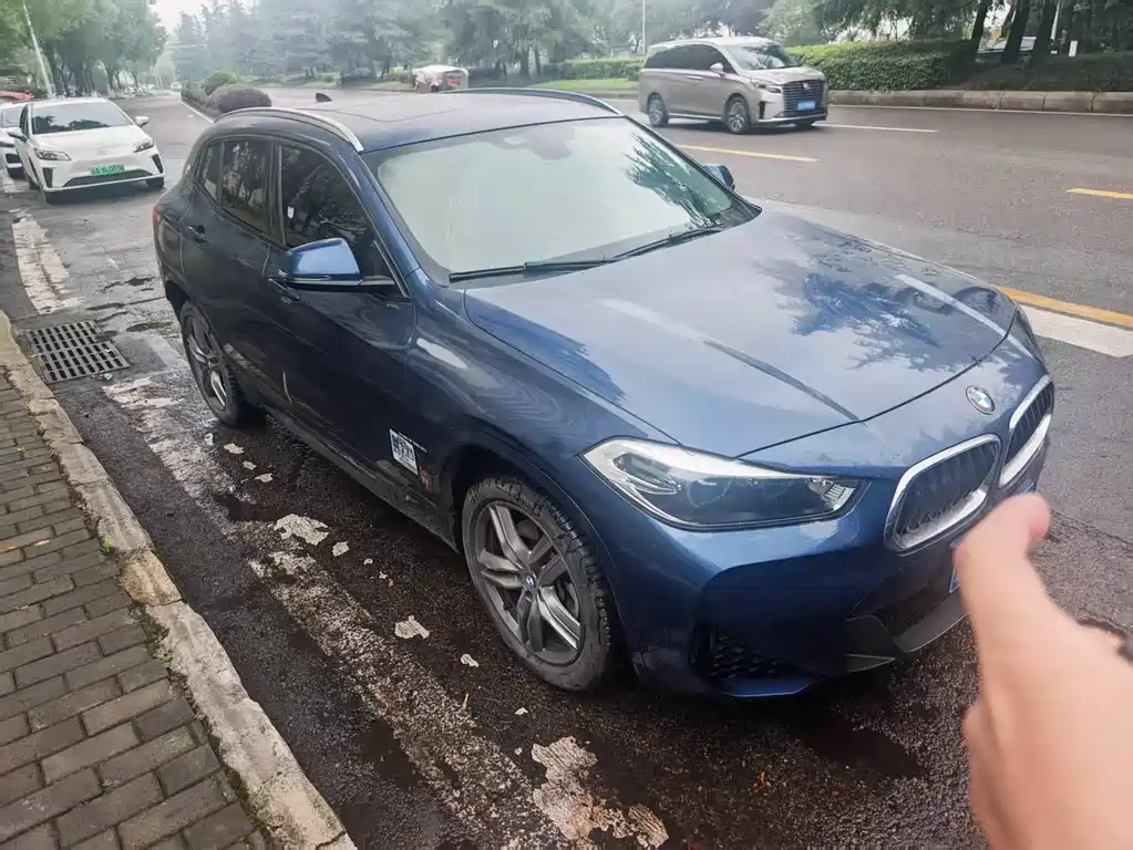 BMW X2 2022 — фото 2