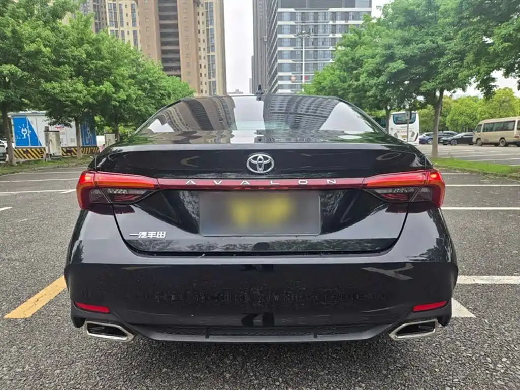 Toyota Avalon 2022 — фото 25