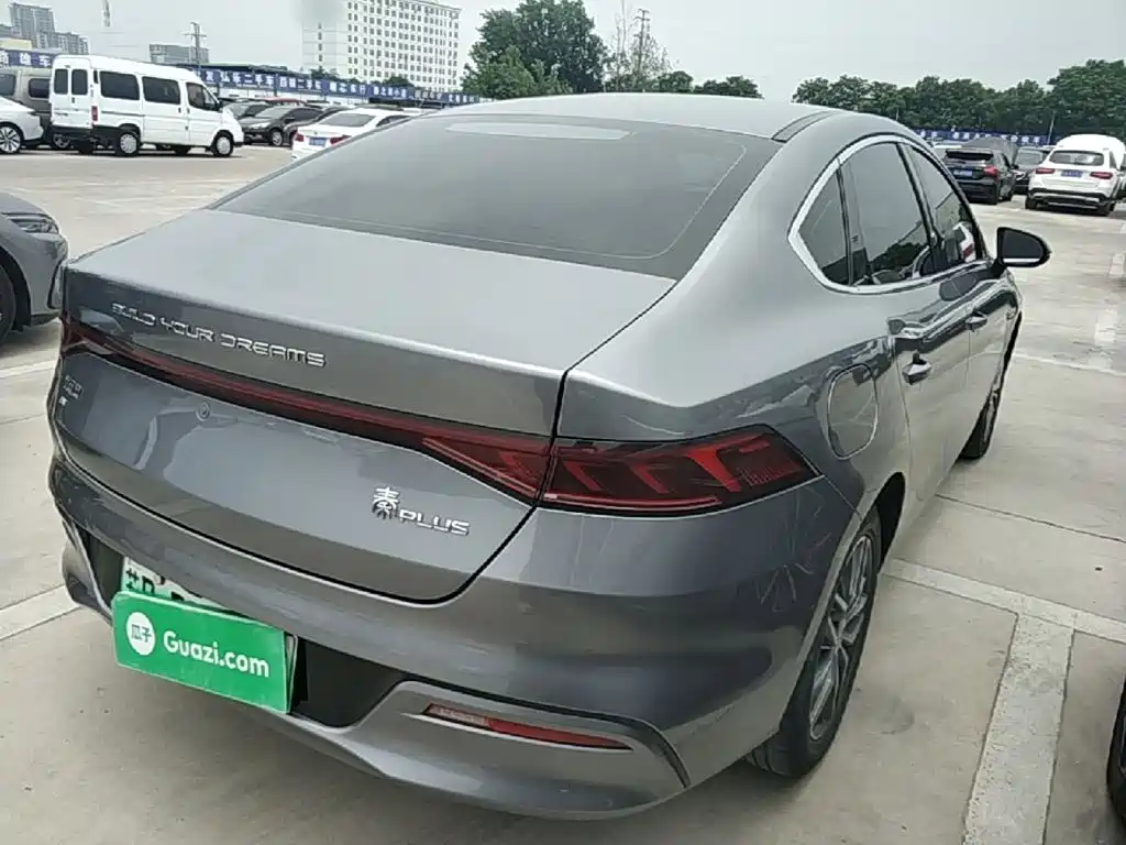 BYD Qin PLUS 2023 — фото 7