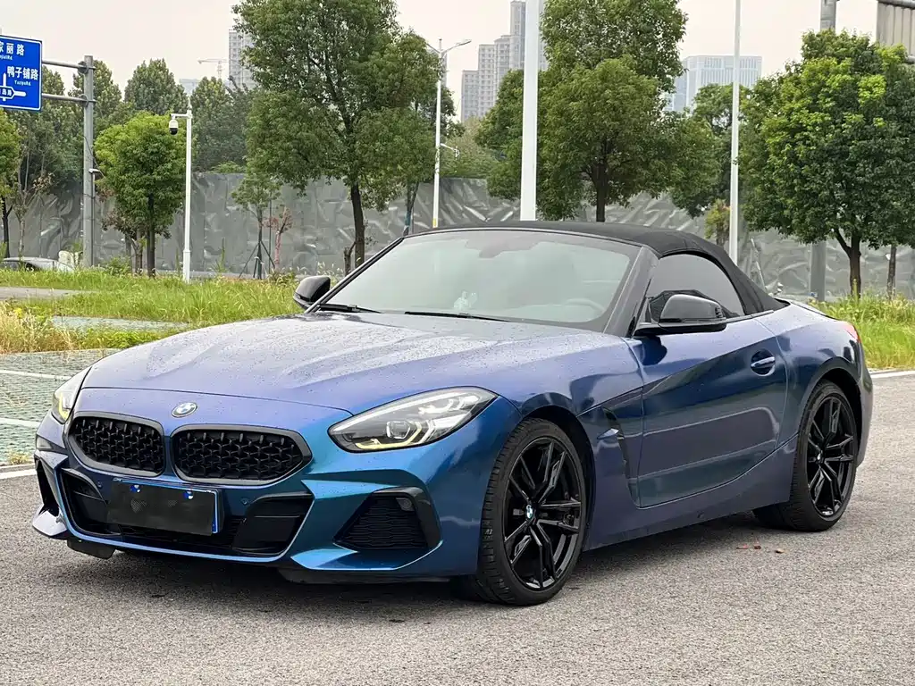 BMW Z4 2021 — фото 1