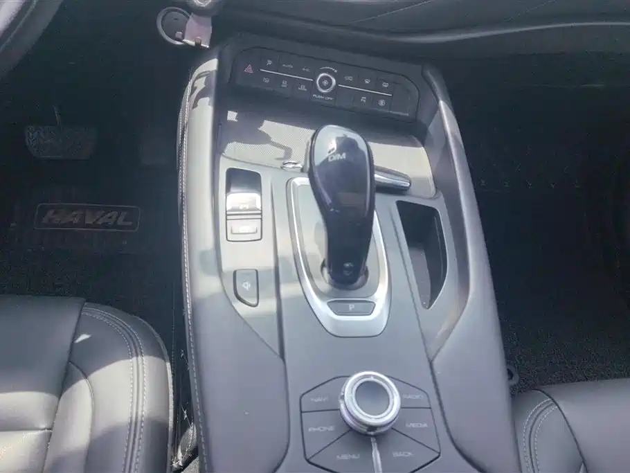Haval F7 2020 — фото 16