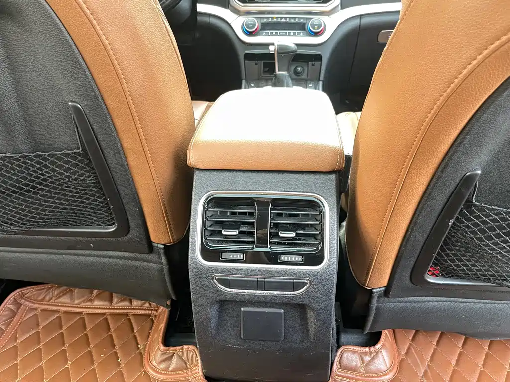 Haval H6 Coupe 2016 — фото 14
