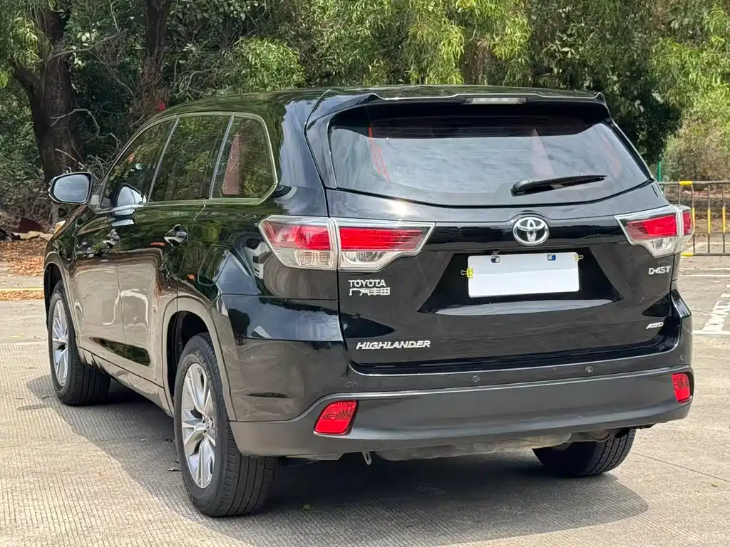 Toyota Highlander 2016 — фото 12