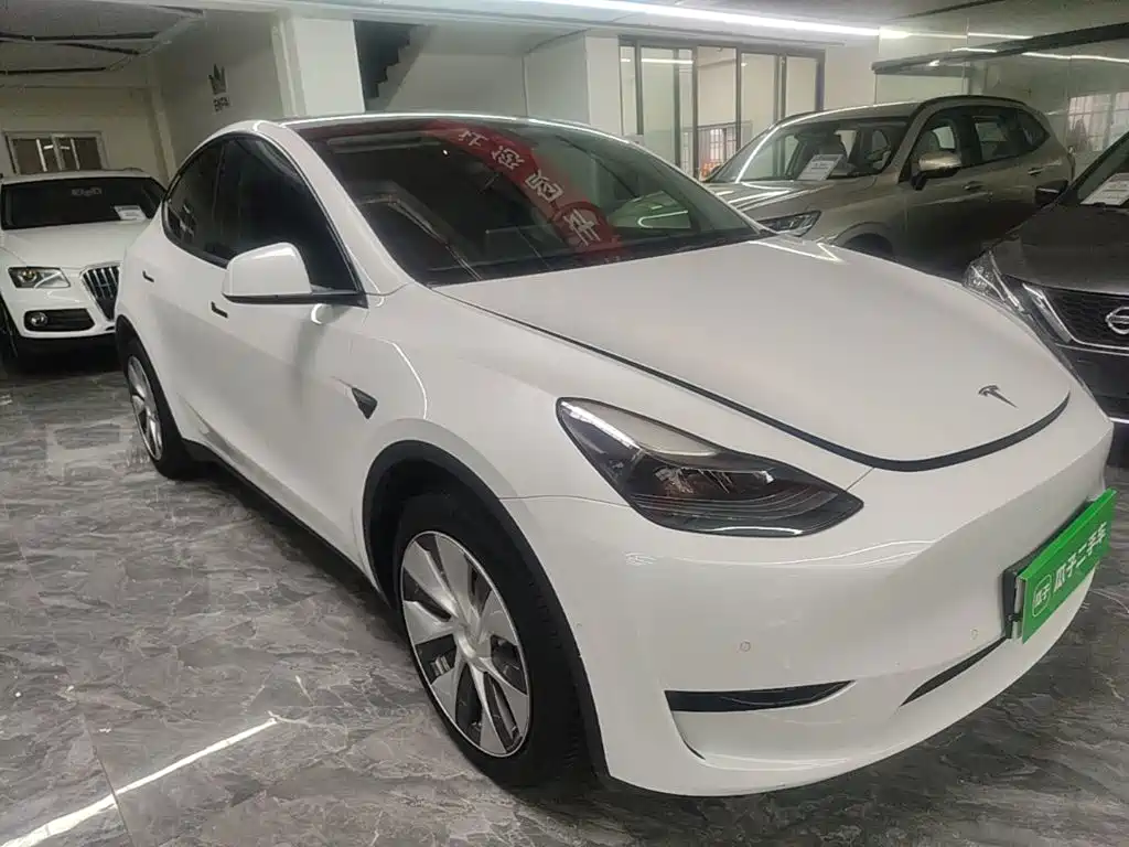 Tesla Model Y 2022 — фото 4