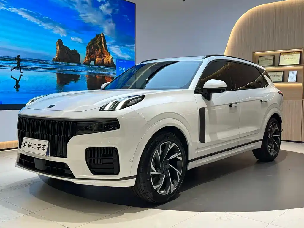Lynk & Co 09 2022