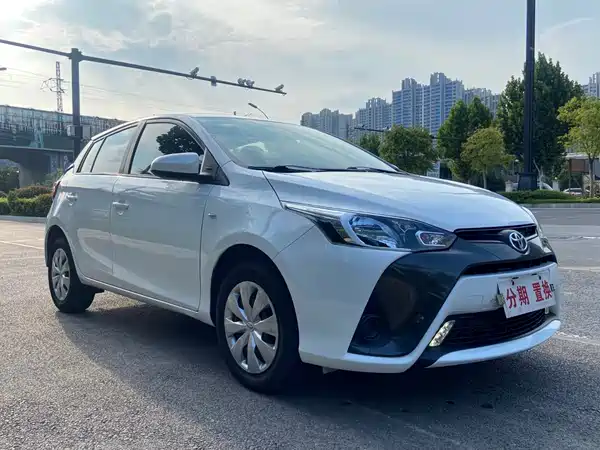 Toyota Yaris L 2019