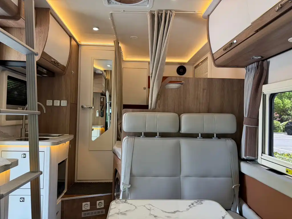Maxus V100 RV 2023 — фото 14
