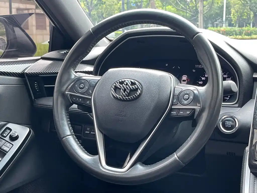 Toyota Avalon 2022 — фото 18