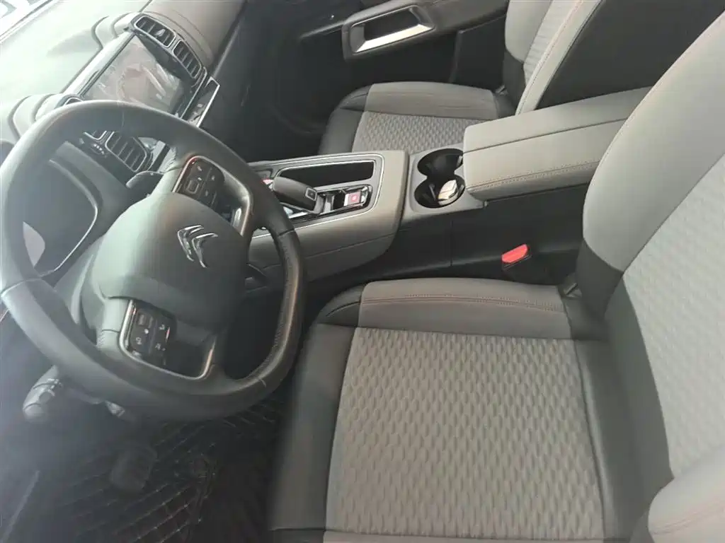Citroen C5 AIRCROSS 2019 — фото 15