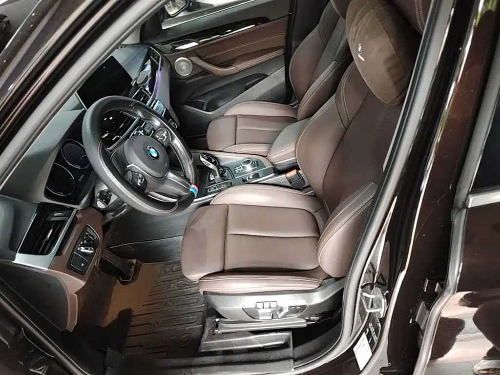 BMW X1 2022 — фото 15