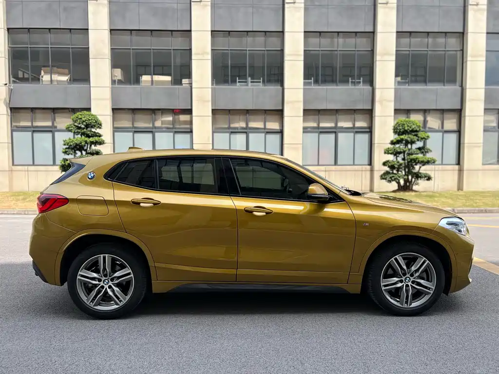 BMW X2 2020 — фото 16
