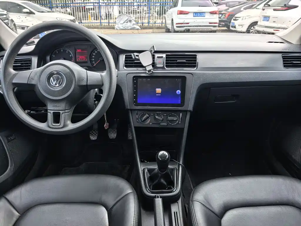 Volkswagen Santana 2016