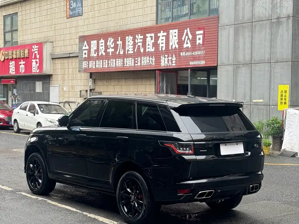Land Rover Range Rover Sport 2015 — фото 10