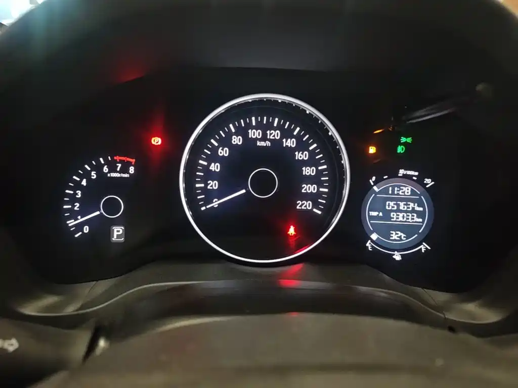 Honda Vezel 2020 — фото 18