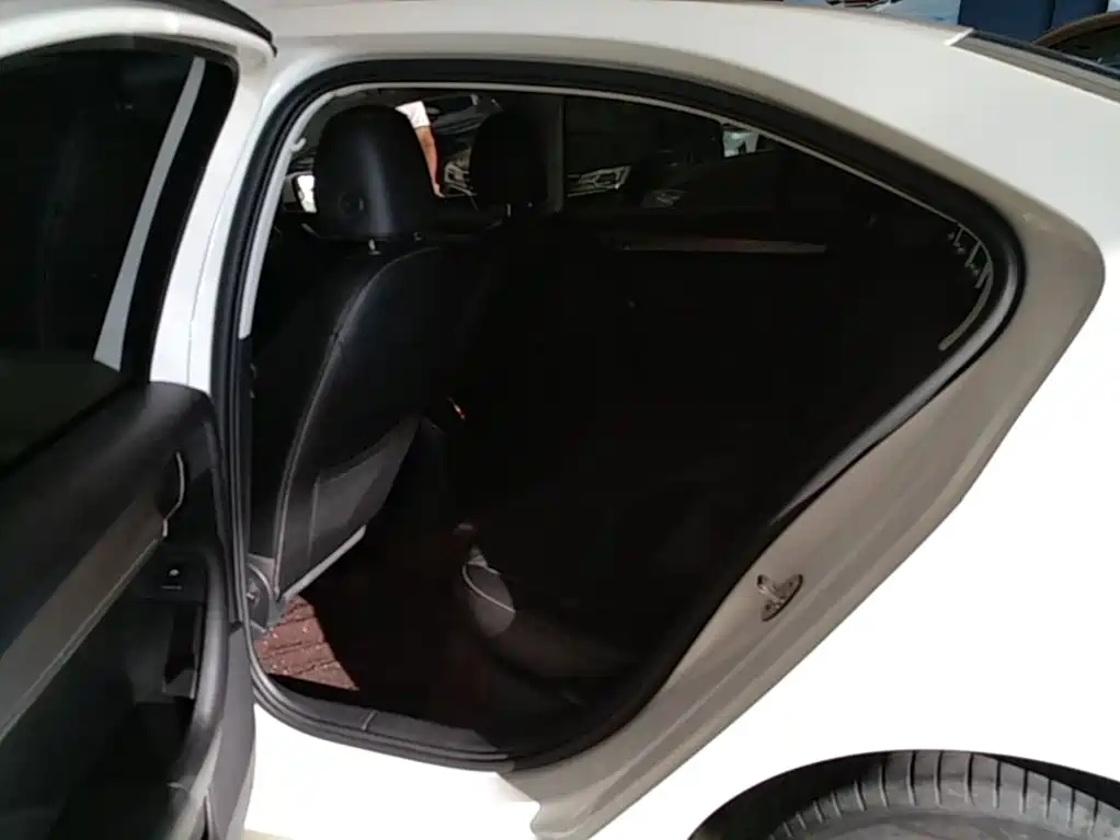 Skoda Octavia 2019 — фото 17