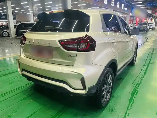 Geely Vision X3 2021