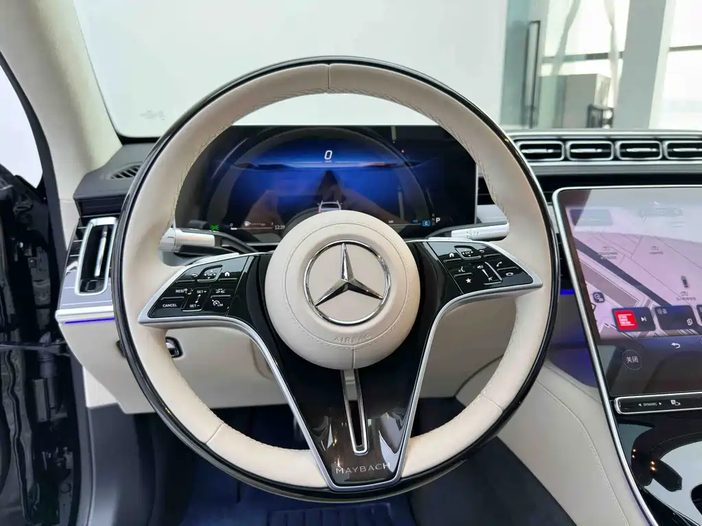 Mercedes-Benz Maybach S-Class 2024 — фото 16