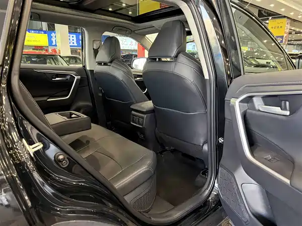Toyota Wildlander 2023