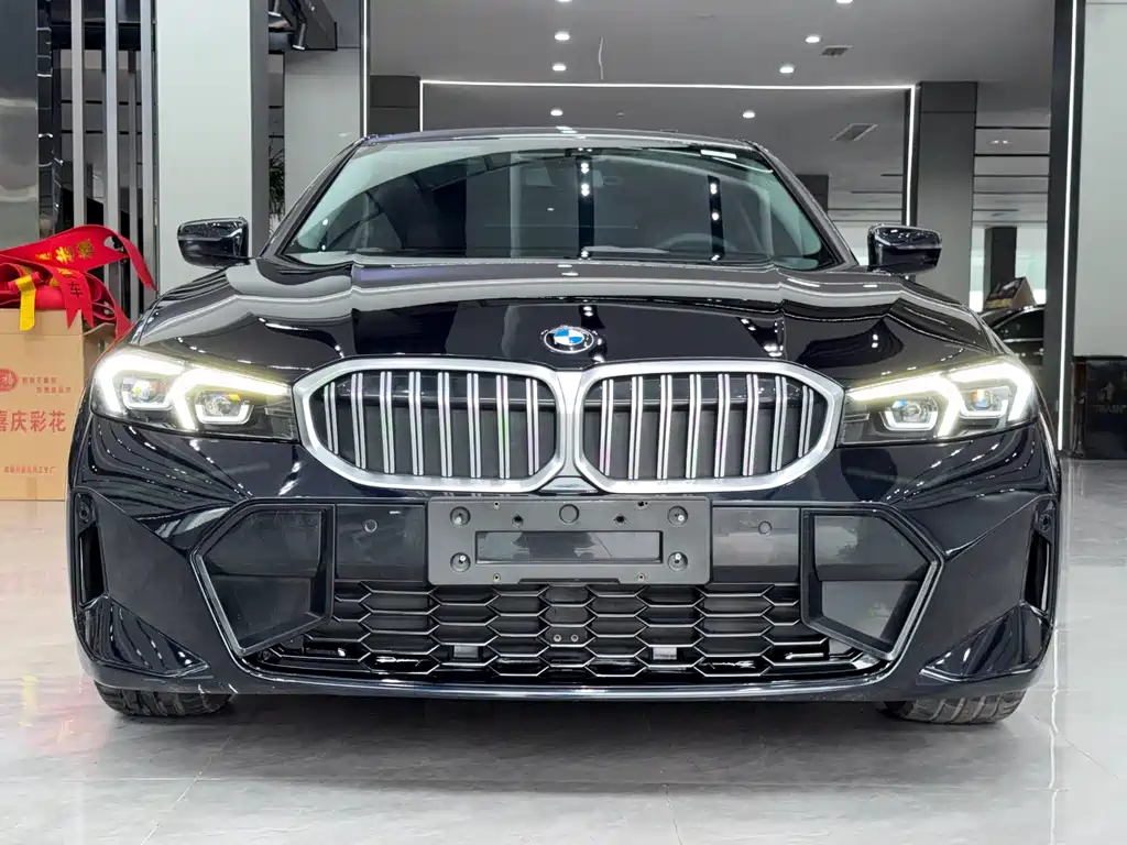 BMW 3 Series 2024