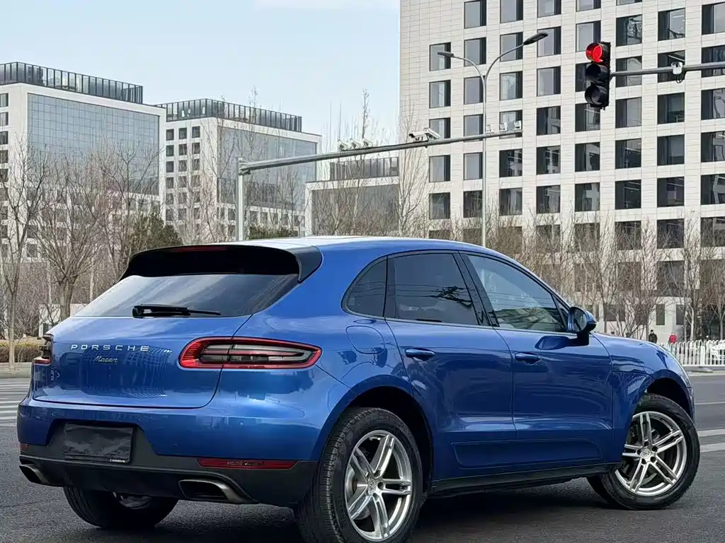 Porsche Macan 2015 — фото 3