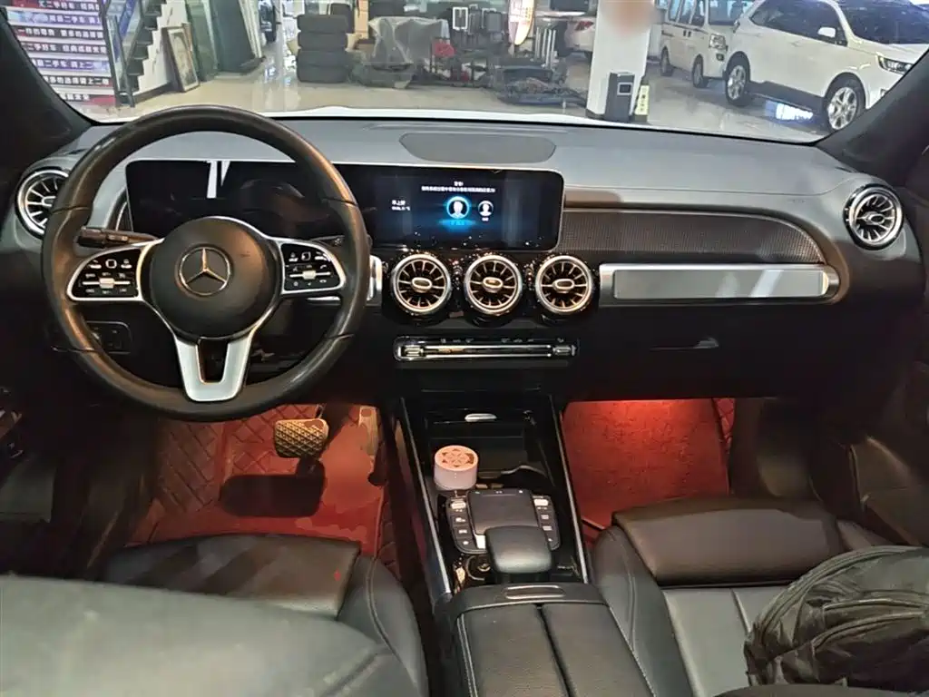 Mercedes-Benz GLB 2020 — фото 10