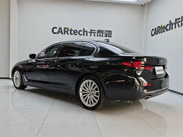 BMW 5 Series 2021