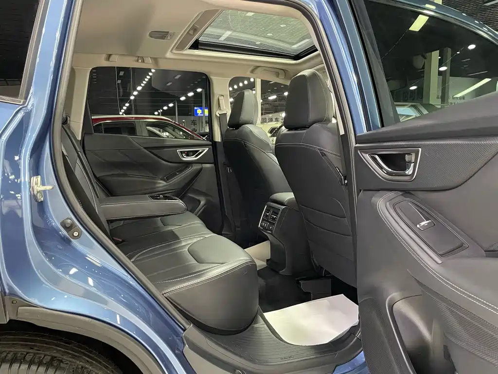 Subaru Forester 2021 — фото 17