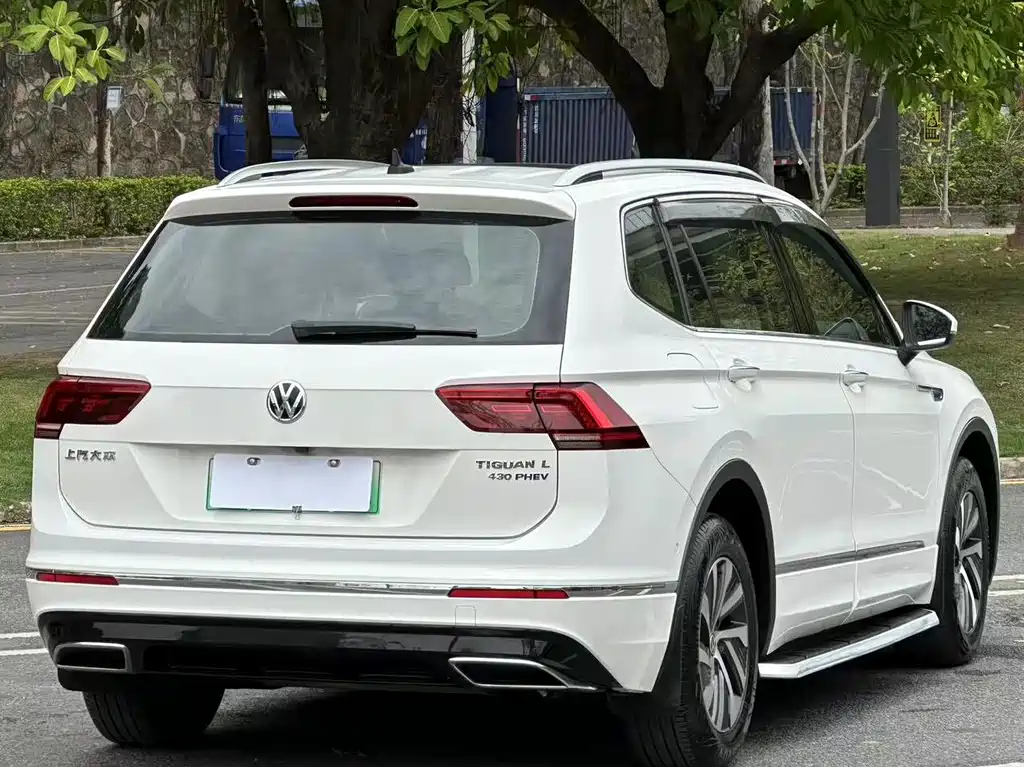 Volkswagen Tiguan L PHEV 2021 — фото 15