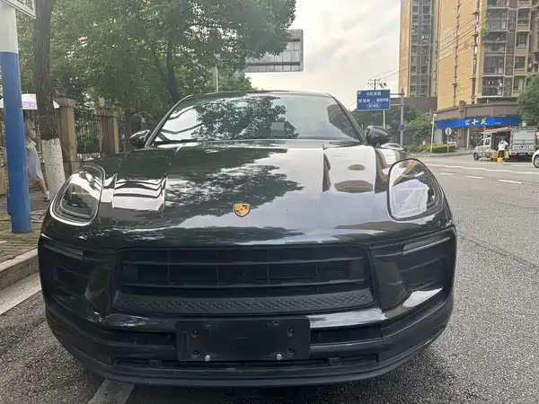 Porsche Macan 2023