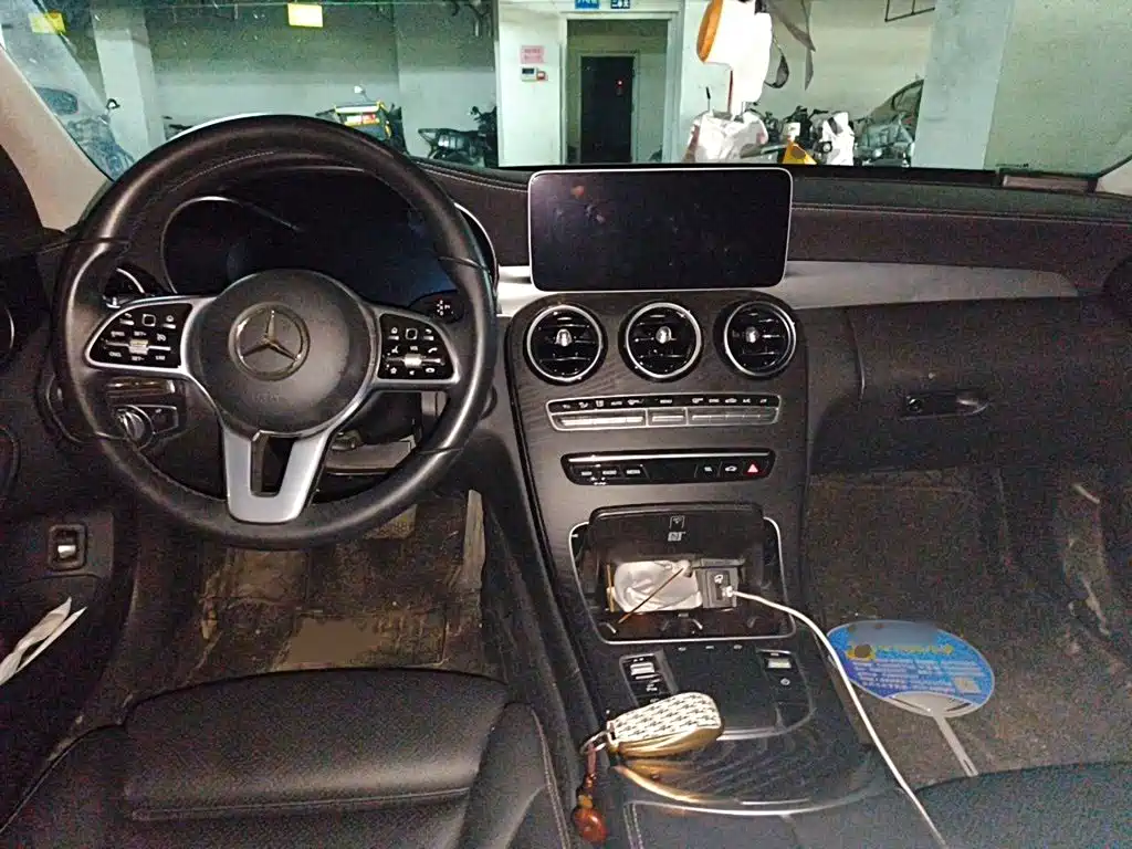 Mercedes-Benz C-Class 2019