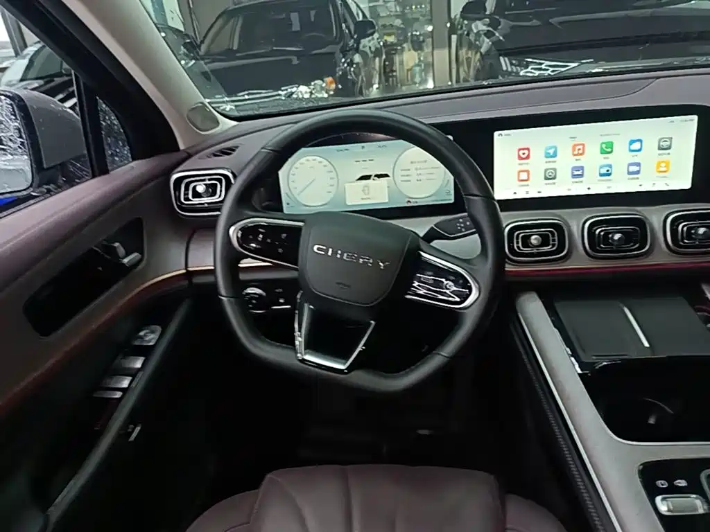 Chery Tiggo 9 C-DM 2024 — фото 11