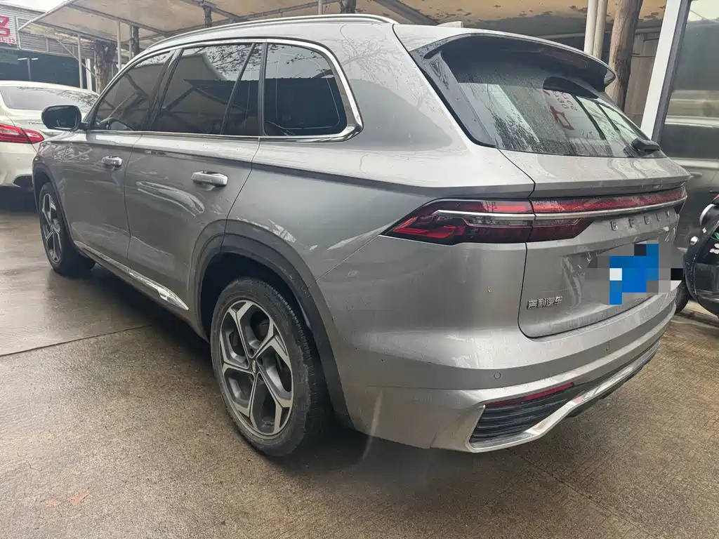 Geely Xingyue L 2022 — фото 13