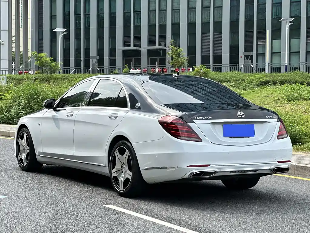 Mercedes-Benz S-Class 2015 — фото 8