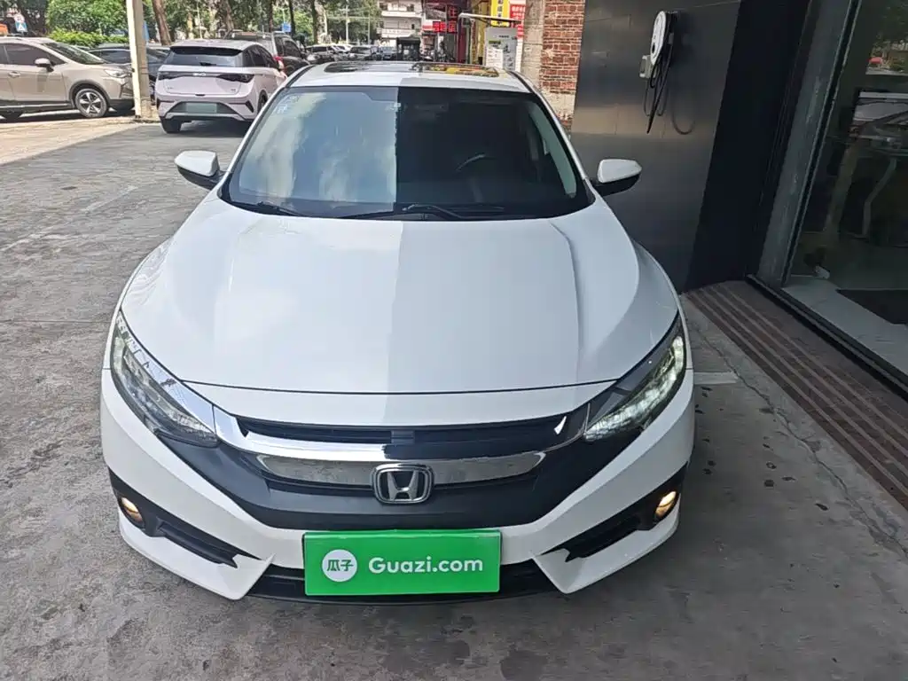 Honda Civic 2017 — фото 3