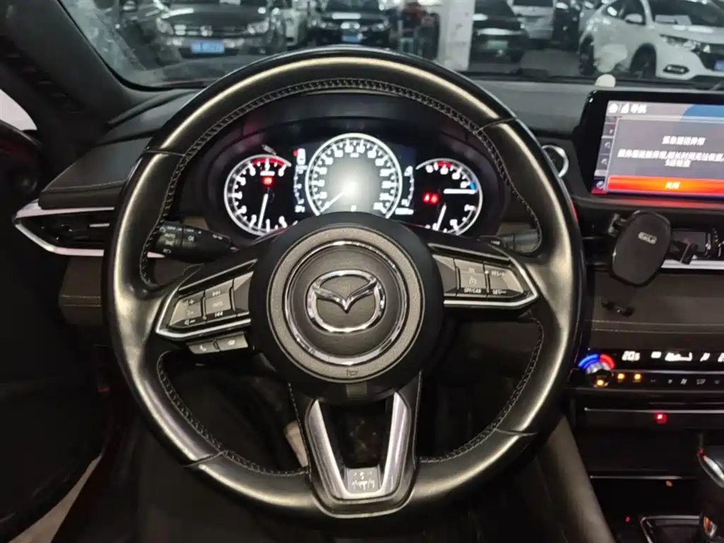 Mazda Atenza 2020 — фото 11
