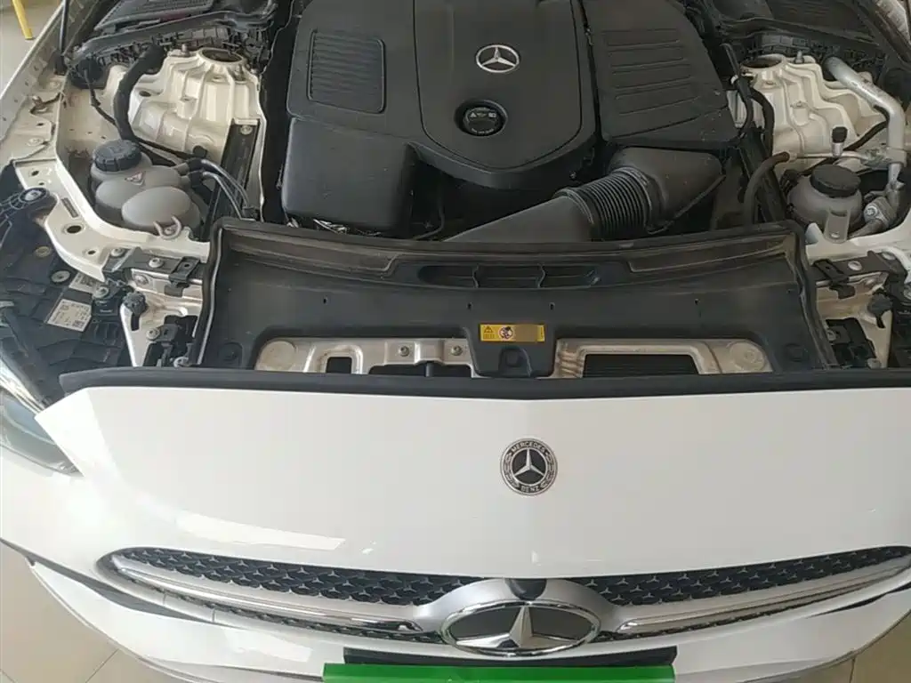 Mercedes-Benz C-Class 2023 — фото 20