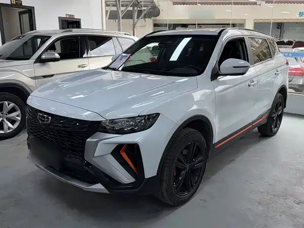 Geely Boyue 2022