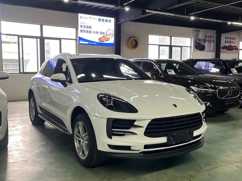 Porsche Macan 2021 — фото 3