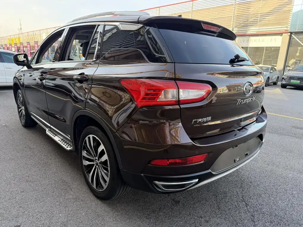 GAC Motor Trumpchi GS4 2018 — фото 10