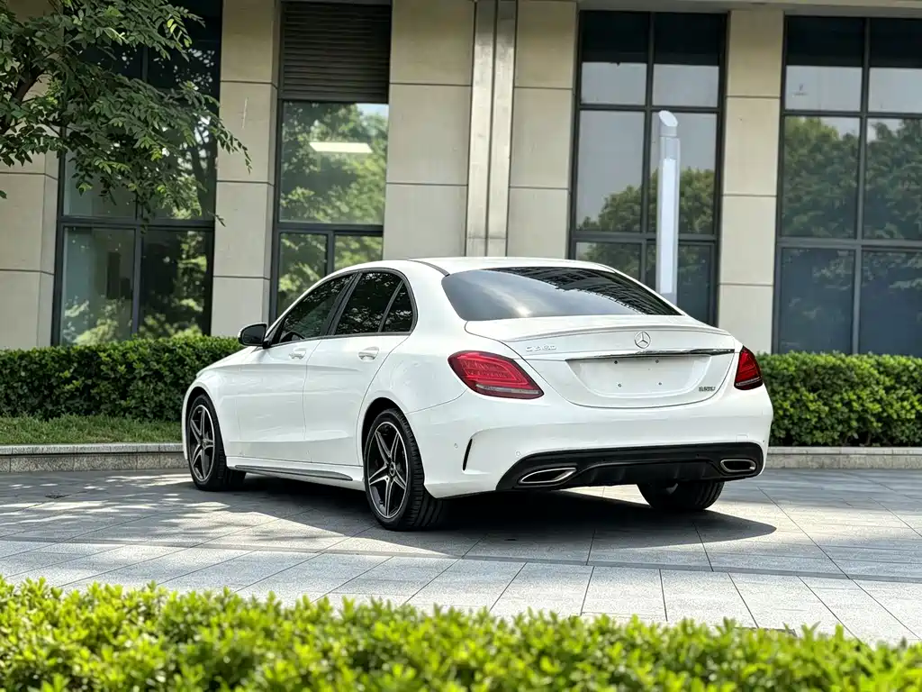 Mercedes-Benz C-Class 2020 — фото 9