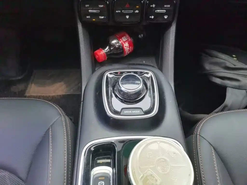 Aion Trumpchi GE3 2020 — фото 14