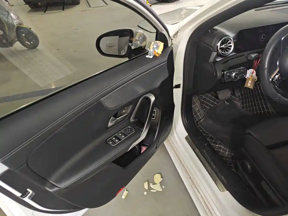 Mercedes-Benz A-Class 2022 — фото 4